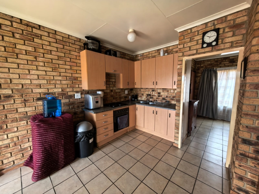 1 Bedroom Property for Sale in Parys Free State